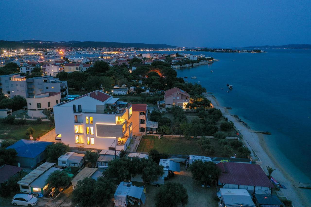 Dʻart Villa Бибинє Екстер'єр фото
